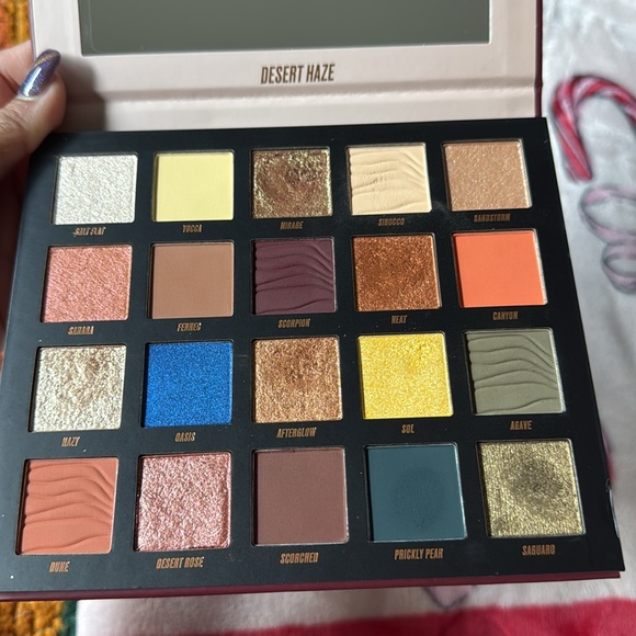 Beauty Bay Desert Haze palette - Picture 5 of 6